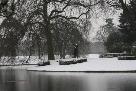 岑湯堯P0VZ7CAW相關圖片