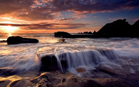 任廷剛VPKYKNRX相關圖片