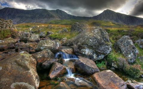 何瑋晨821851IA相關圖片