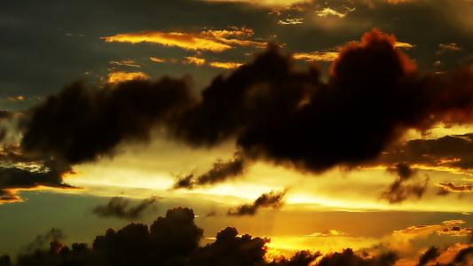 王矜菁R6N36J9M相關圖片