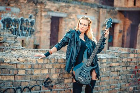 施冬驁HQ78FX1C相關(guān)圖片