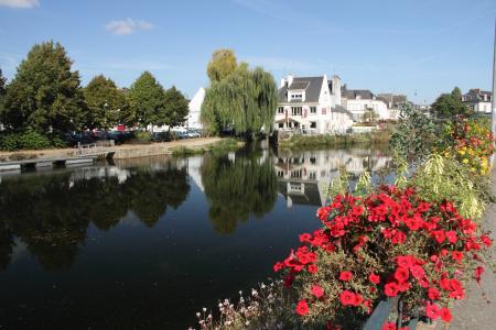 岑岱QCWE3LJP相關圖片