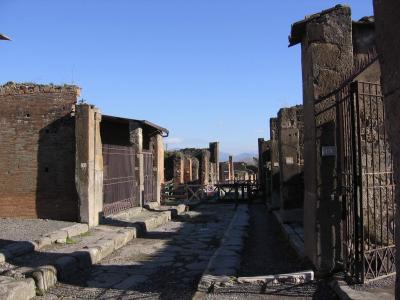 韋馨潔QYACR1G8相關圖片