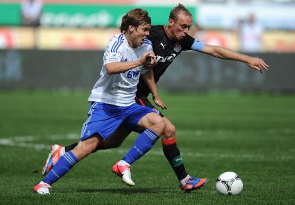 鄧振煒RIXX8KG0相關圖片